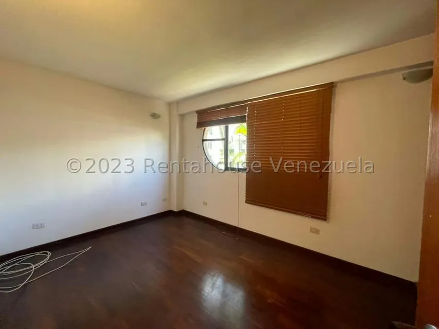 Apartamento (1 Nivel) en Alquiler en Altamira, Distrito Metropolitano - 20