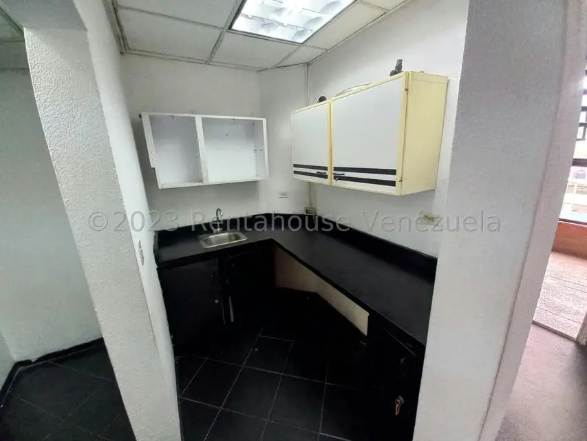 Oficina en Alquiler en Las Mercedes, Distrito Metropolitano - 25