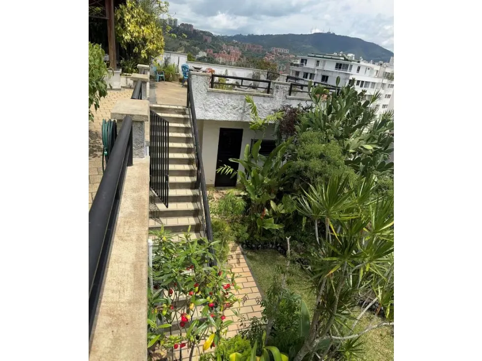 Se VND Casa-680m²C-7H+8B+1E+Trzs+Vista+C.Cerrada-Vig-Los Samanes - 3