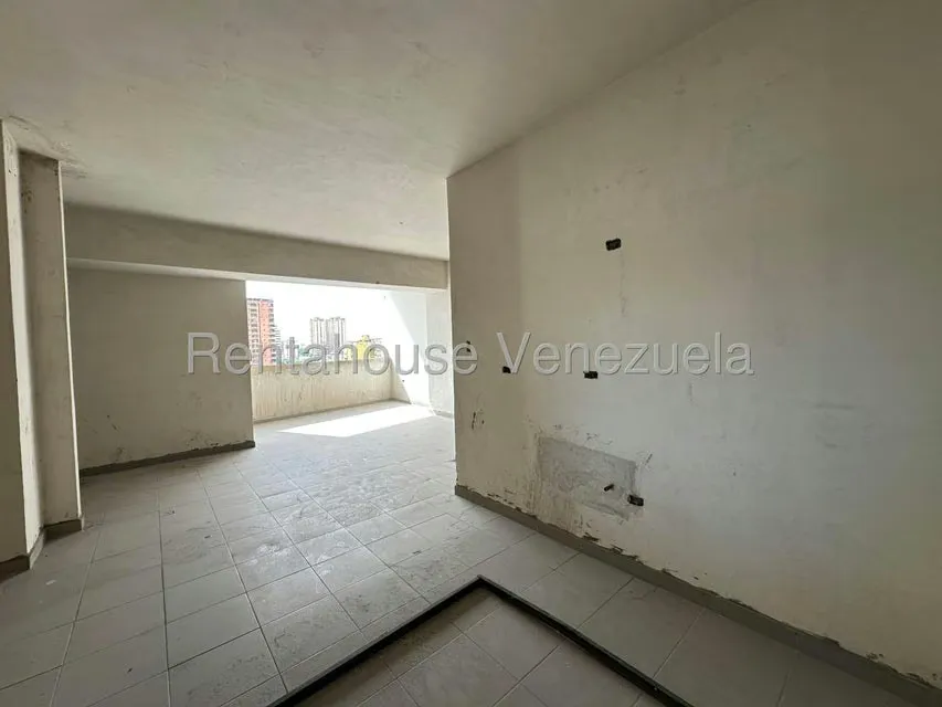 Apartamento (1 Nivel) en Venta en El Centro, Aragua - 13