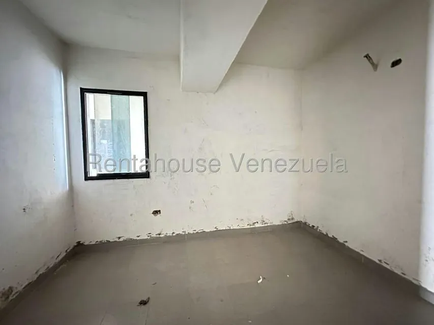 Apartamento (1 Nivel) en Venta en El Centro, Aragua - 22