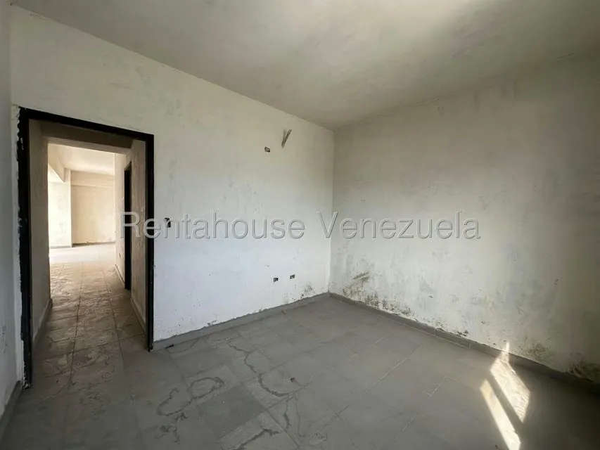 Apartamento (1 Nivel) en Venta en El Centro, Aragua - 23