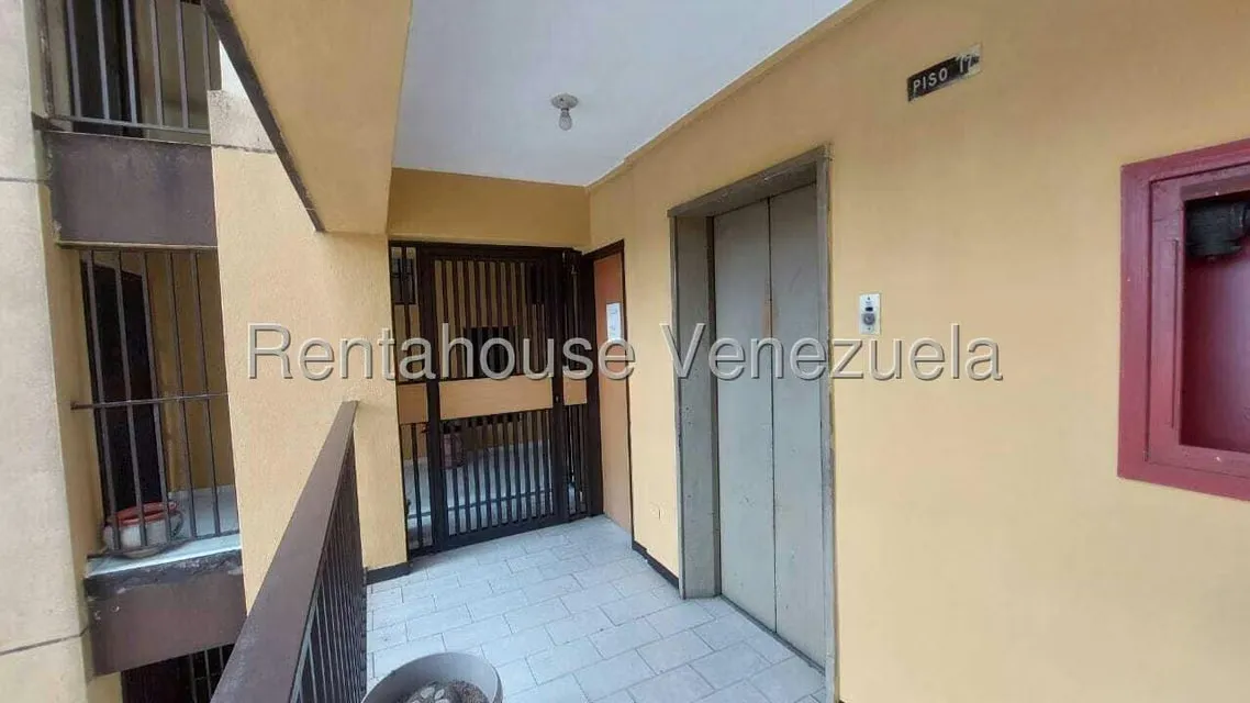 Apartamento (1 Nivel) en Venta en Parroquia San Juan, Distrito Metropolitano - 23