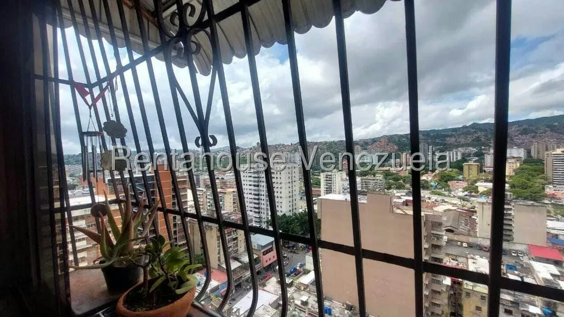 Apartamento (1 Nivel) en Venta en Parroquia San Juan, Distrito Metropolitano - 47