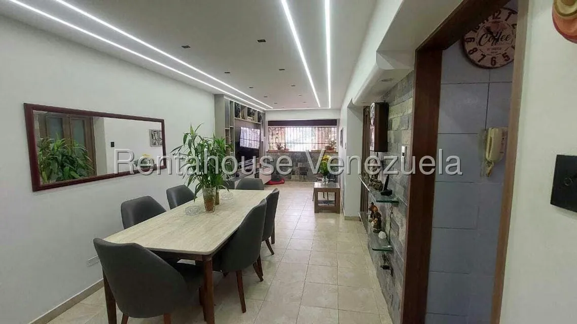 Apartamento (1 Nivel) en Venta en Parroquia San Juan, Distrito Metropolitano - 9