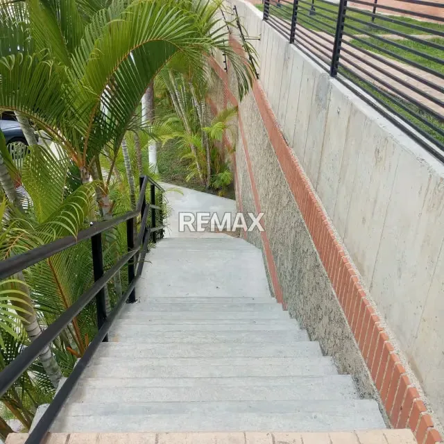 Alquiler Apartamento Colinas de La Tahona, 3H, 2B, 2PE, 1M, 120m2 - 4
