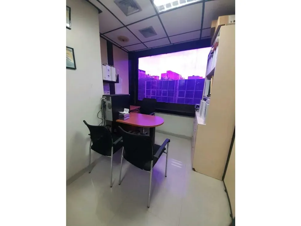 Vendo oficina 384m2 El Recreo 9367 - 12