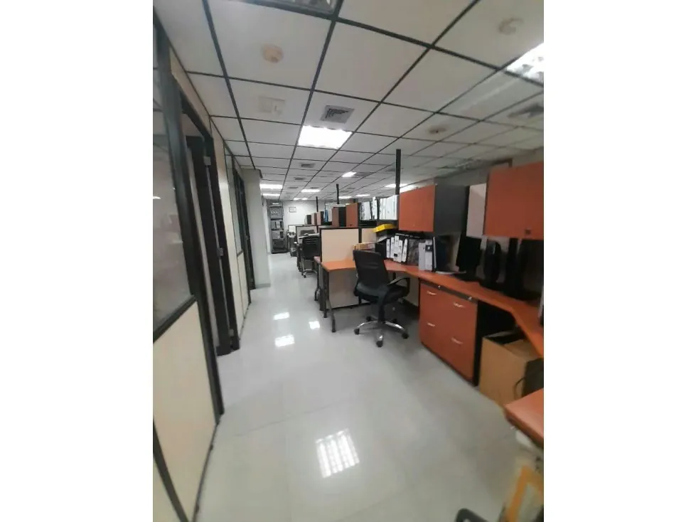 Vendo oficina 384m2 El Recreo 9367 - 14