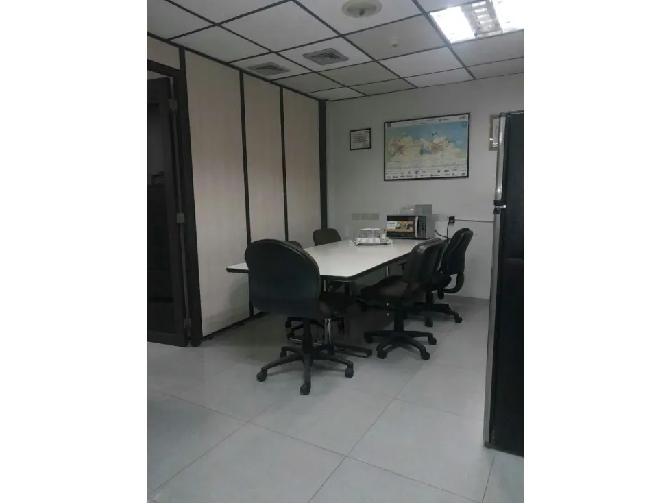 Vendo oficina 384m2 El Recreo 9367 - 25
