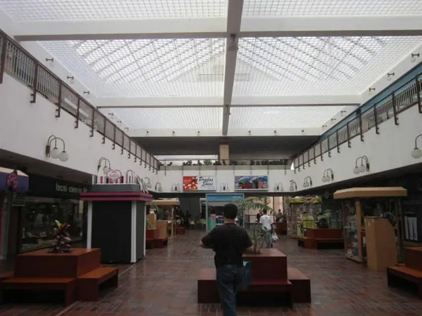 Local Comercial en Venta en Prados del Este, Distrito Metropolitano - 12