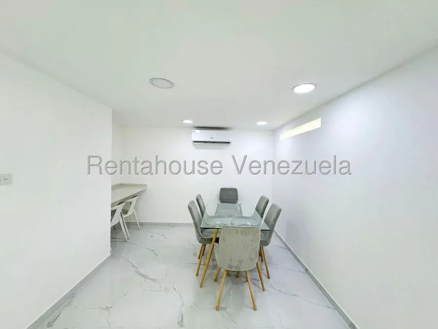 Apartamento (1 Nivel) en Venta en Caurimare, Distrito Metropolitano - 10