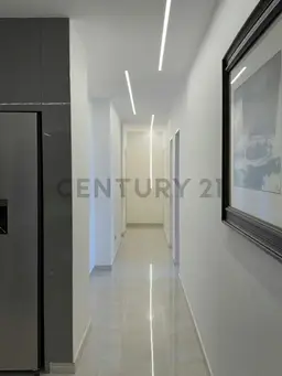 View 10