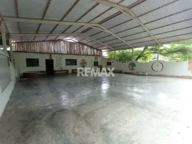 CASA GRANJA 3600 M2 EL PALACIERO