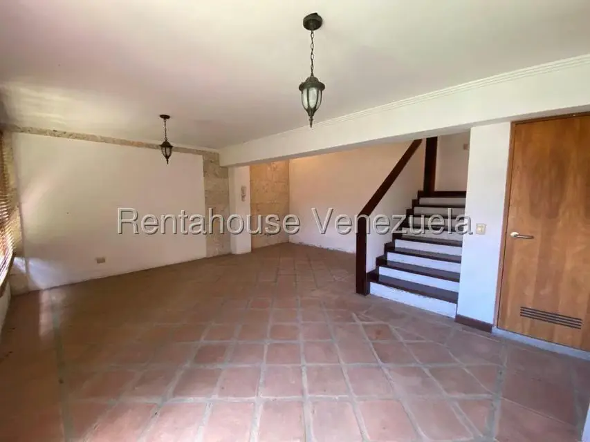 Townhouse (Multiples Niveles) en Alquiler en La Macarena Norte, Miranda - 13