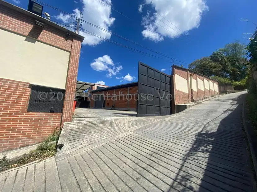 Comercial (Local Comercial) en Venta en Parcelamiento El Prado, Miranda