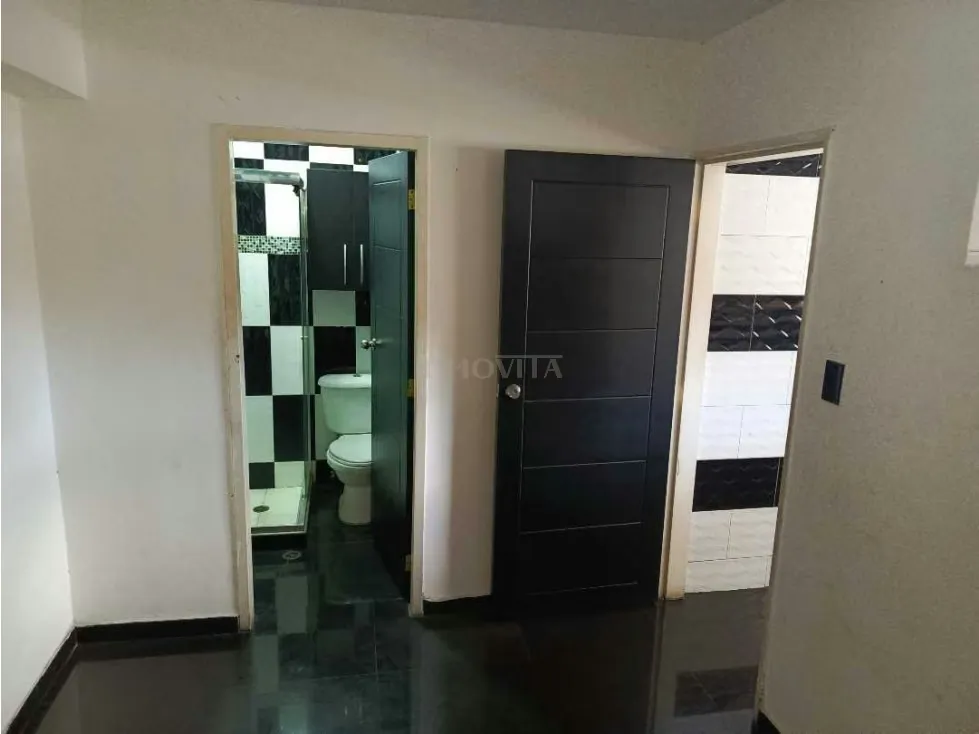 Venta Penthouse Av. Sucre (Catia) - 12