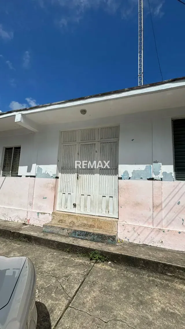 En Alquiler Local Comercial ubicado en Guanare, calle 15, entre carreras 11 y 12, sector El Cementerio - 5