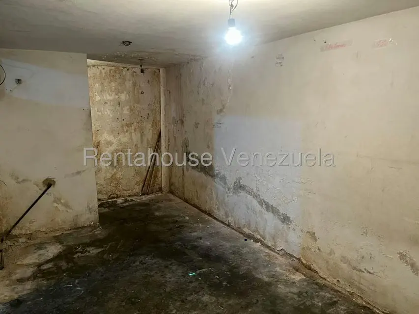 Local Comercial en Alquiler en Avenida Bolivar Norte, Carabobo - 9