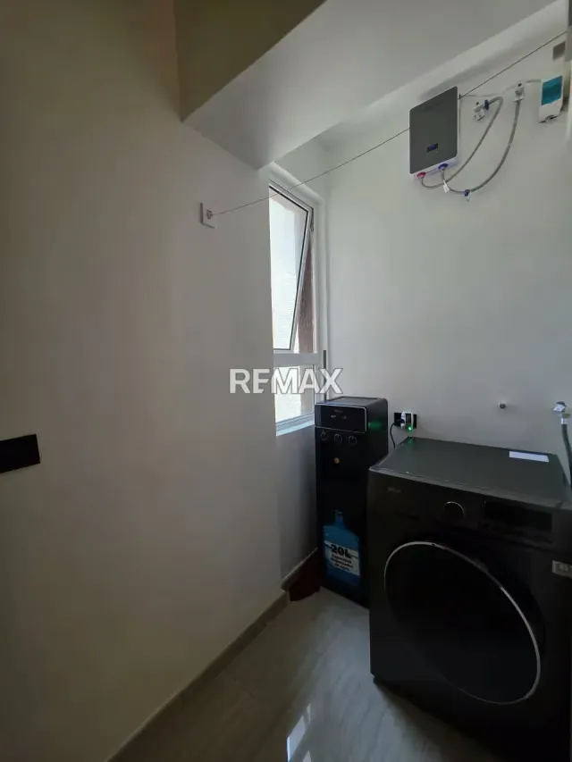 SE VENDE ESPECTACULAR APARTAMENTO EN LA URBANIZACION LA TRIGALEÑA - 15