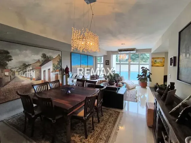 En venta moderno apartamento en Resd Titanium Suite en la Urb Piedra Pintada - 5