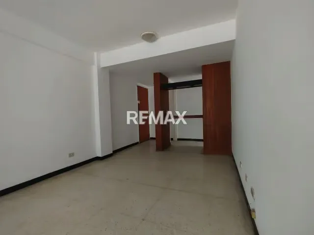 En Venta apartamento 72m2 2H1B. Los Palos Grandes - 11