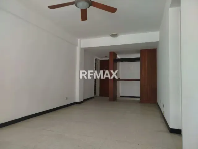 En Venta apartamento 72m2 2H1B. Los Palos Grandes - 5