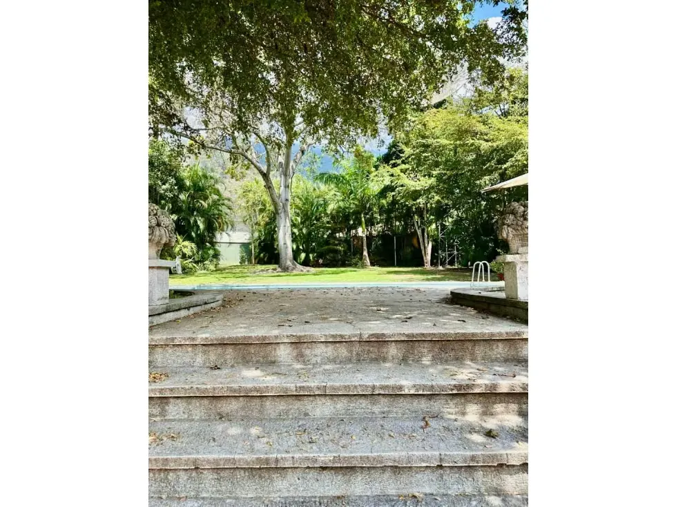 Se vende terreno 5.960m2 Country Club - 4