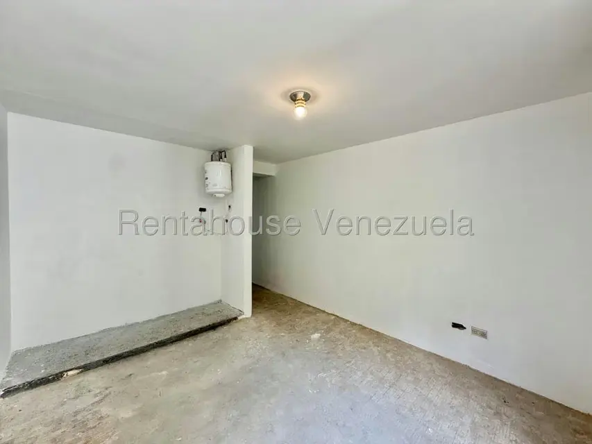 Apartamento (1 Nivel) en Venta en Colinas de Valle Arriba, Distrito Metropolitano - 12