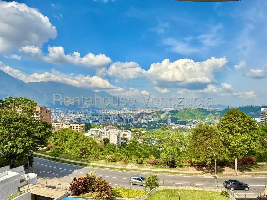Apartamento (1 Nivel) en Venta en Colinas de Valle Arriba, Distrito Metropolitano - 2