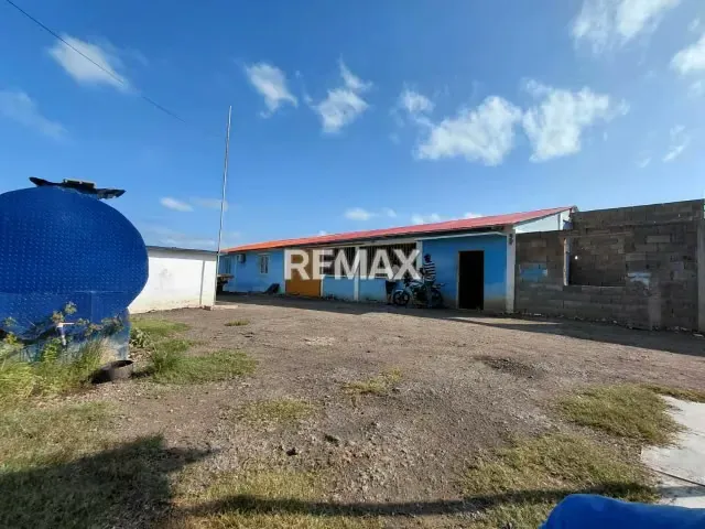 SE VENDE, FINCA DE 61 HECTAREAS EN EL CAIMAN. YARACAL - 4