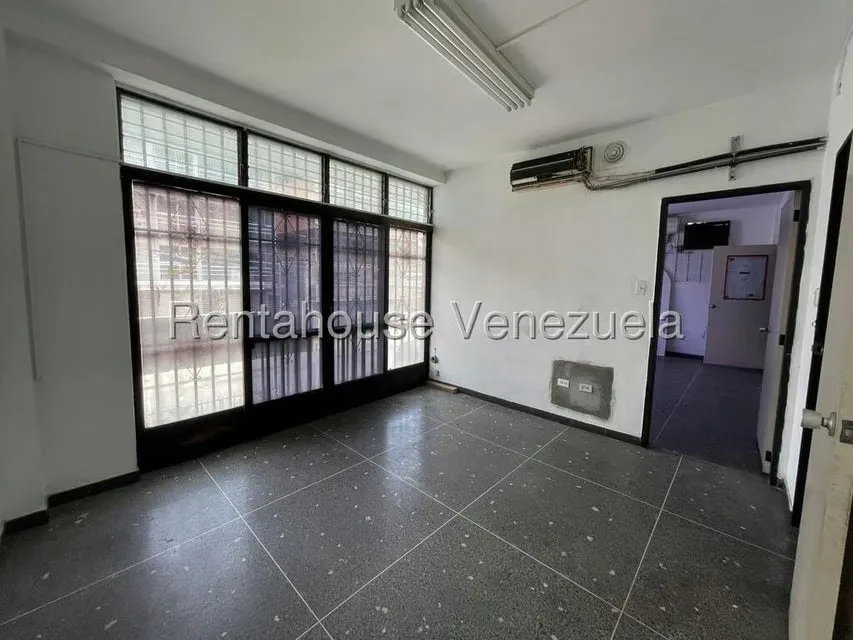 Comercial (Edificio) en Alquiler en Boleita Sur, Distrito Metropolitano - 14