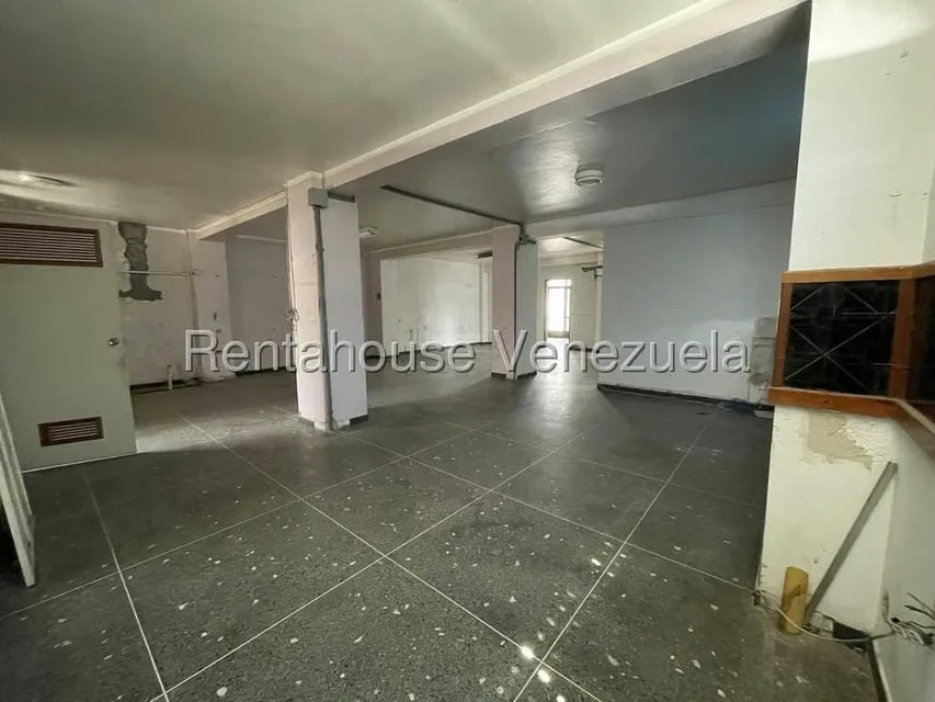 Comercial (Edificio) en Alquiler en Boleita Sur, Distrito Metropolitano - 9