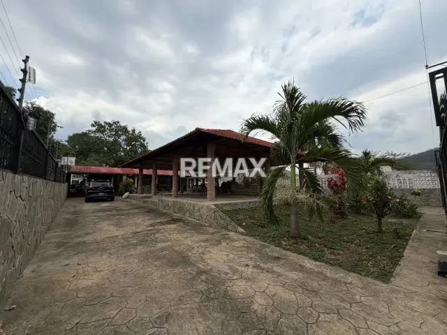 Oportunidad de Inversión en El polvero 1000m2 - 2