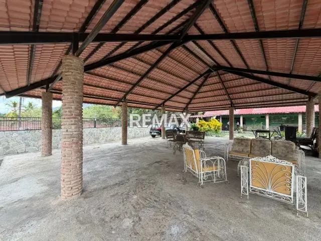 Oportunidad de Inversión en El polvero 1000m2 - 4