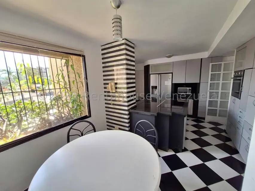 Apartamento (1 Nivel) en Venta en Los Naranjos del Cafetal, Distrito Metropolitano - 12