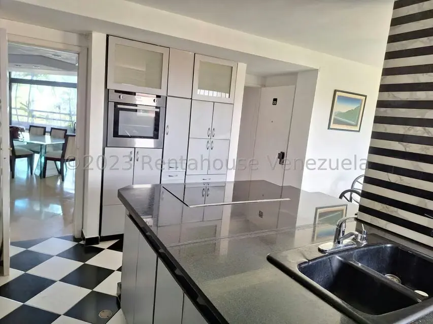 Apartamento (1 Nivel) en Venta en Los Naranjos del Cafetal, Distrito Metropolitano - 14