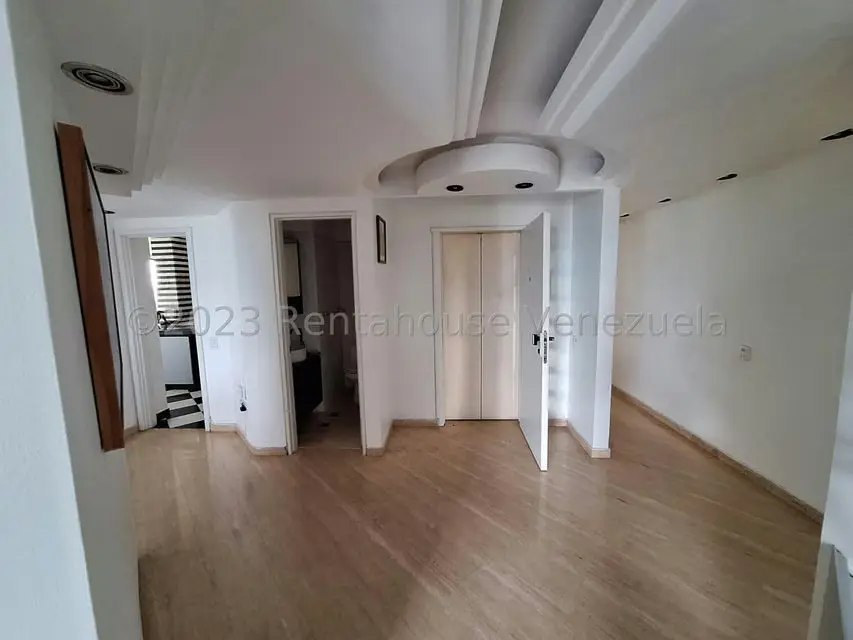 Apartamento (1 Nivel) en Venta en Los Naranjos del Cafetal, Distrito Metropolitano - 10