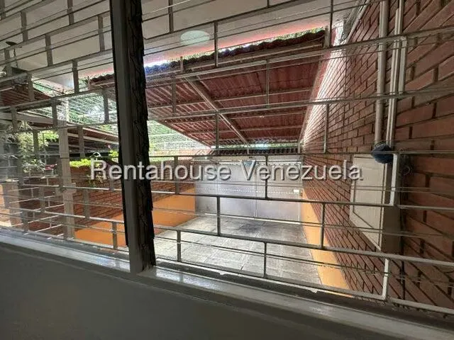 Oficina en Alquiler en Los Dos Caminos, Distrito Metropolitano - 11