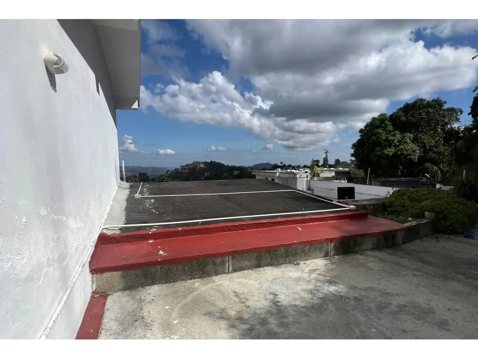 SE VENDE CASA EN LA LAGUNITA - 9