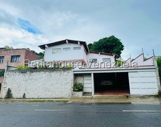 Casa (Multipes Niveles) en Venta en Prados del Este, Distrito Metropolitano - 44