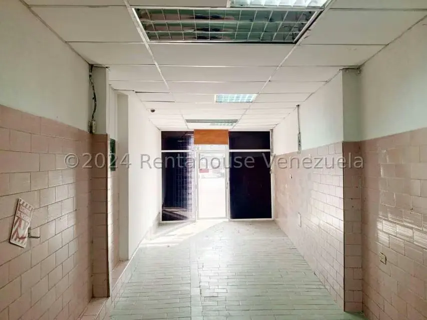 Local Comercial en Alquiler en Parroquia Concepcion, Lara - 4