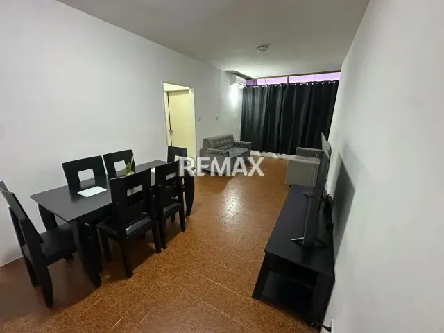 APARTAMENTO EN VENTA EN LA AVENIDA BOLIVAR NORTE DE VALENCIA