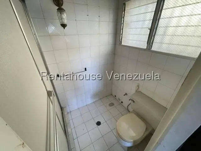 Casa (Multipes Niveles) en Venta en La Lagunita Country Club, Distrito Metropolitano - 38