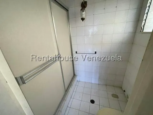 Casa (Multipes Niveles) en Venta en La Lagunita Country Club, Distrito Metropolitano - 39