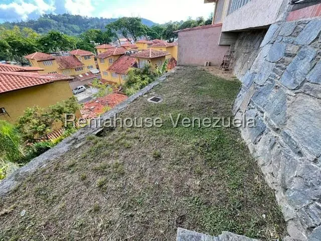 Casa (Multipes Niveles) en Venta en La Lagunita Country Club, Distrito Metropolitano - 52