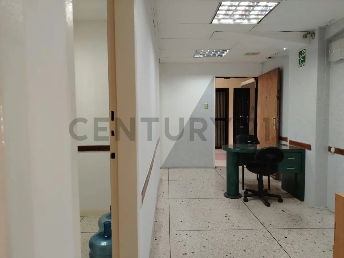 OFICINA EN ALQUILER LAS DELICIAS MARACAY CENTRO ANDRES BELLO - 6