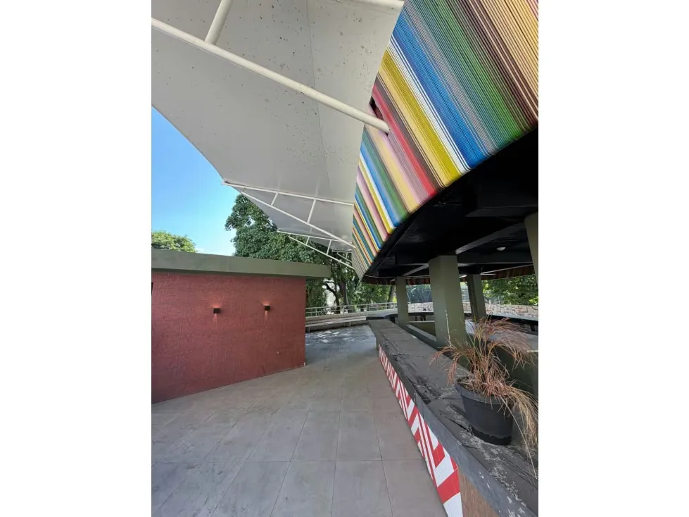 Vendo casa comercial 855m2 Las Mercedes 4070 - 33