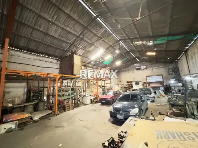 Galpón en venta en Catia - 8