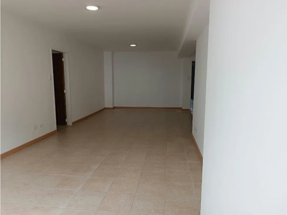 Venta de Apartamento en Terrazas del Avila 140 mts - 13