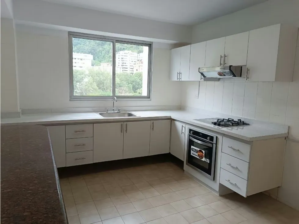 Venta de Apartamento en Terrazas del Avila 140 mts - 23